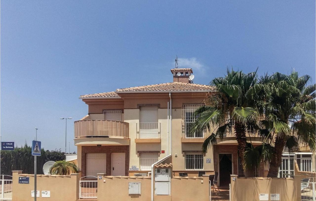 Cozy Home In Orihuela Costa With Kitchen Dehesa de Campoamor  Buitenkant foto