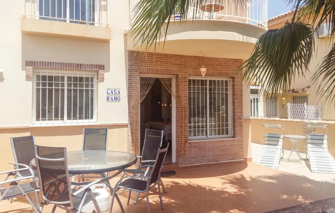 Cozy Home In Orihuela Costa With Kitchen Dehesa de Campoamor  Buitenkant foto